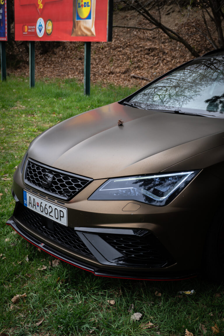 Seat Leon ST Cupra - fotka 2