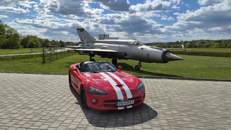 Dodge Viper SRT10 - fotka 4