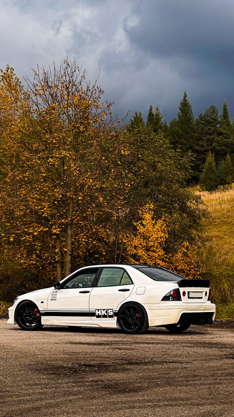 Lexus IS200 - fotka 5