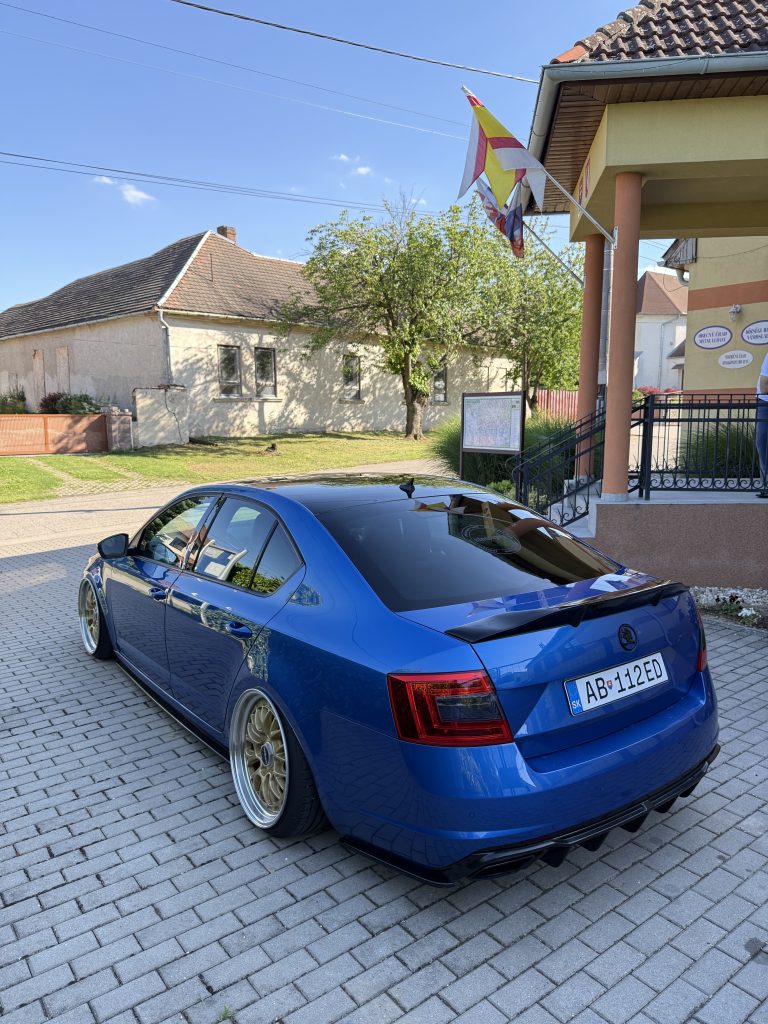 Škoda Octavia 3 VRS - fotka 6