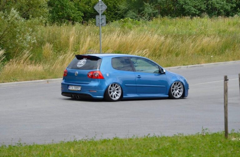 Volkswagen Golf mk5 - fotka 6