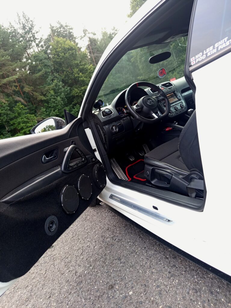 Volkswagen Scirocco - fotka 3