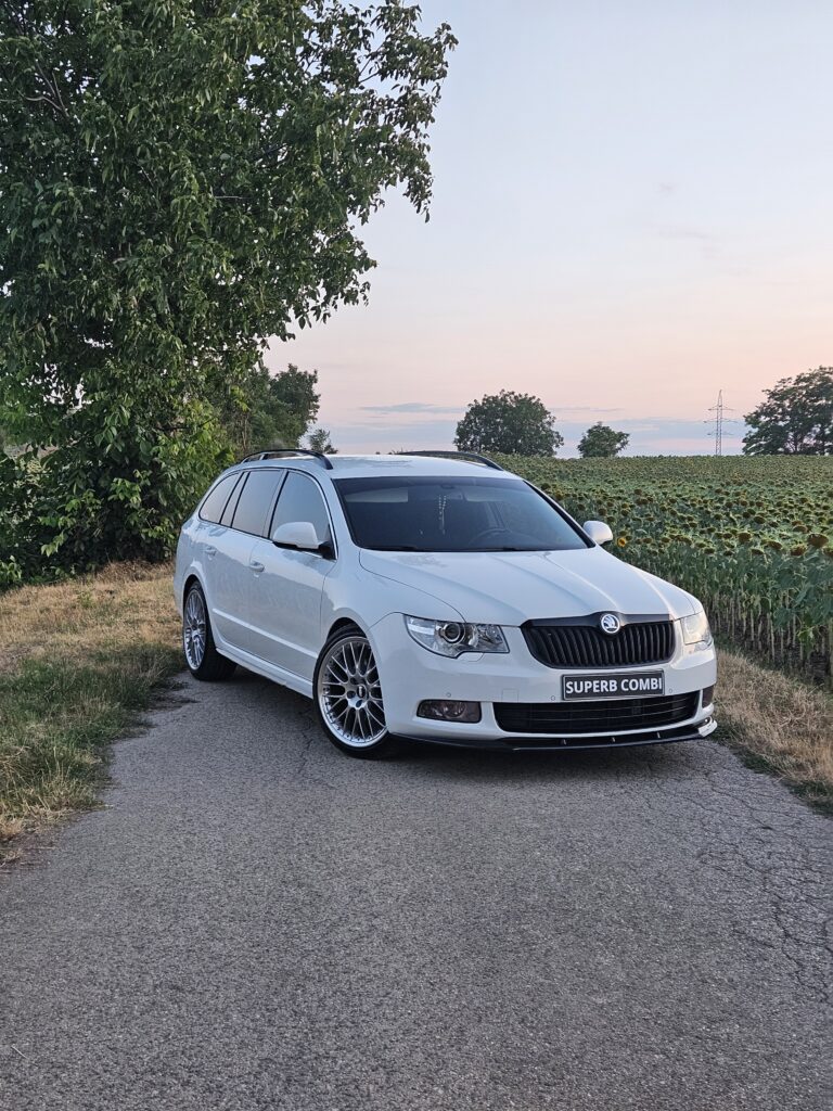 Škoda Superb 2 combi - fotka 1