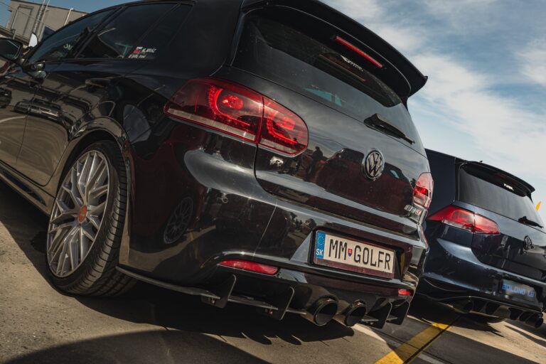 Volkswagen Golf 6 R - fotka 2