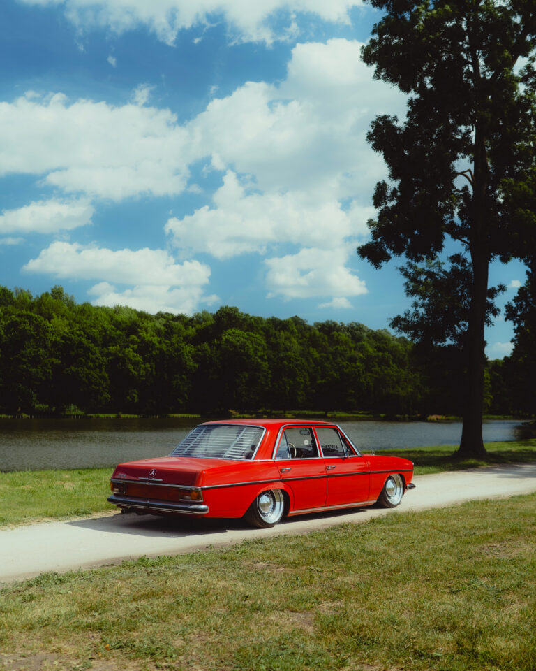 Mercedes W115 - fotka 3