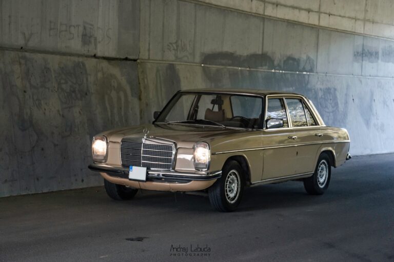 Mercedes W115 - fotka 17