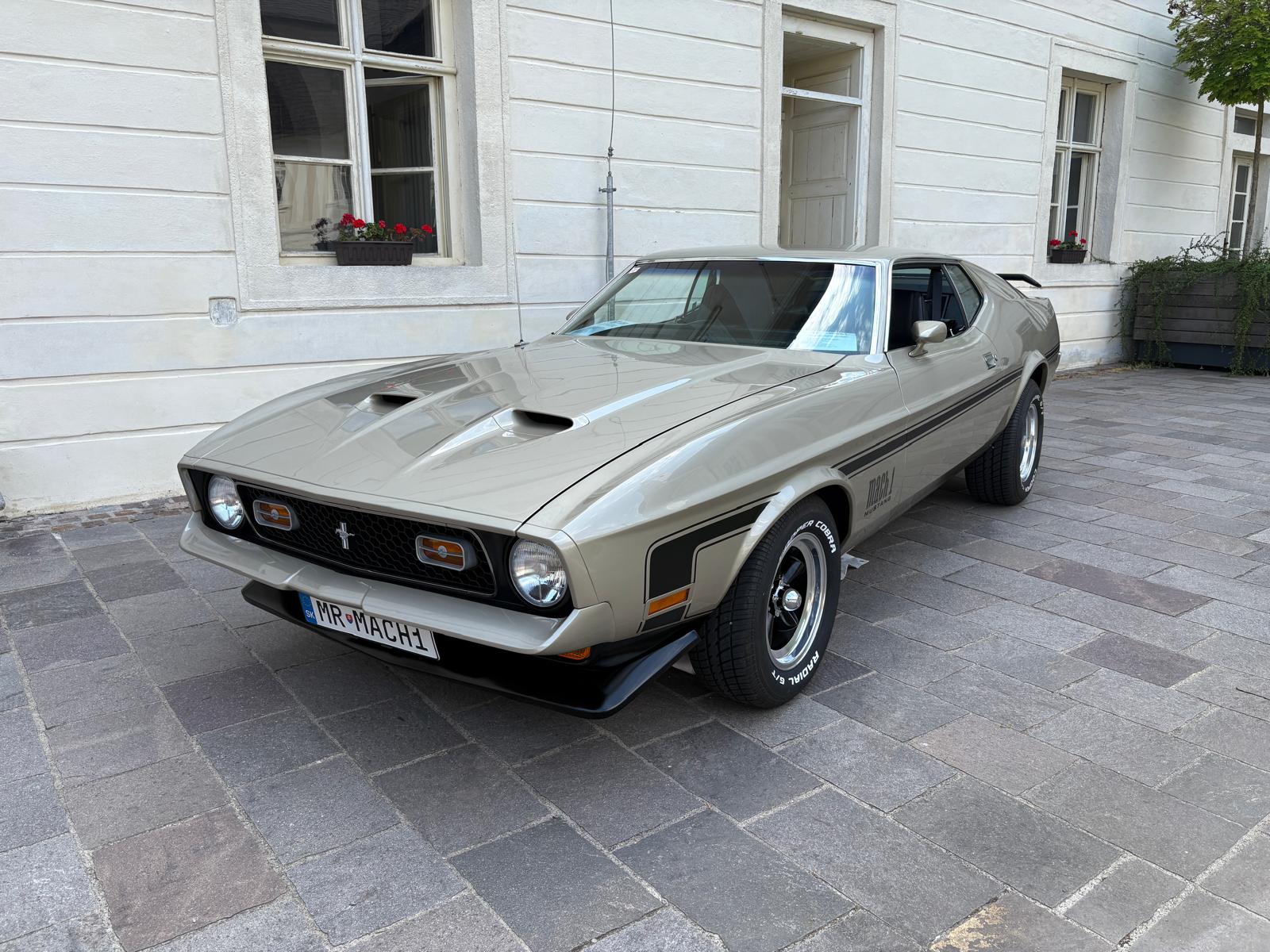 Ford Mustang mach1