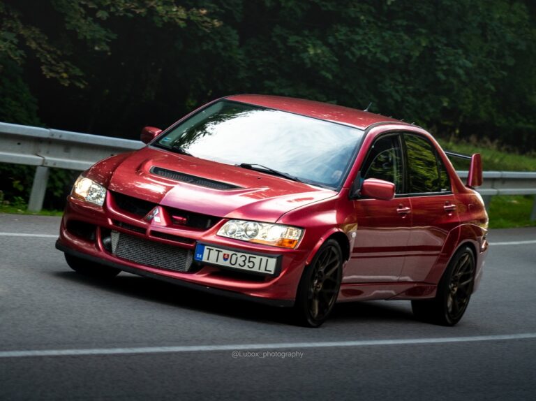Mitsubishi Lancer Evolution 8 - fotka 6
