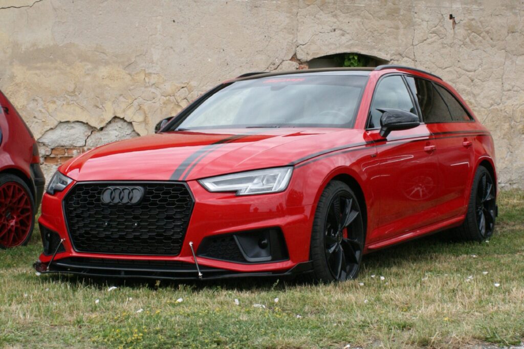 Audi A4 B9