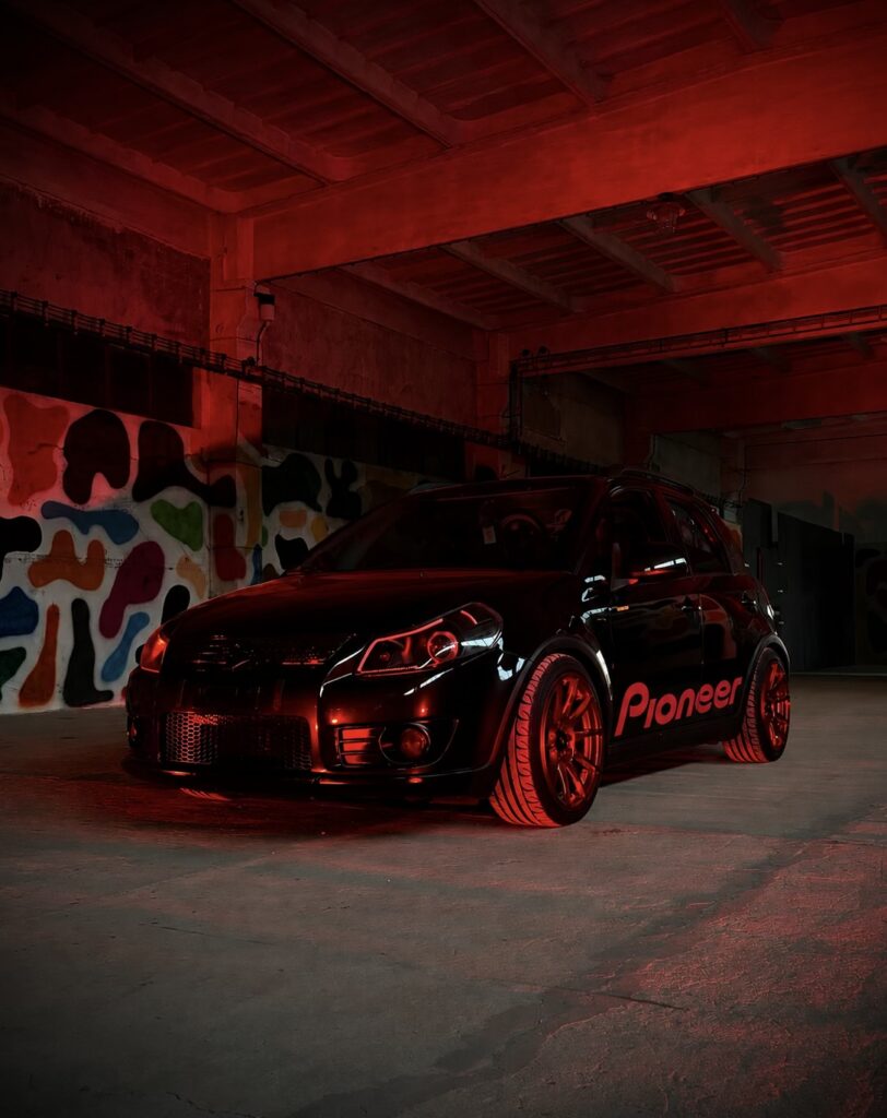 Suzuki SX4 “Blackzuki” Audio Showcar