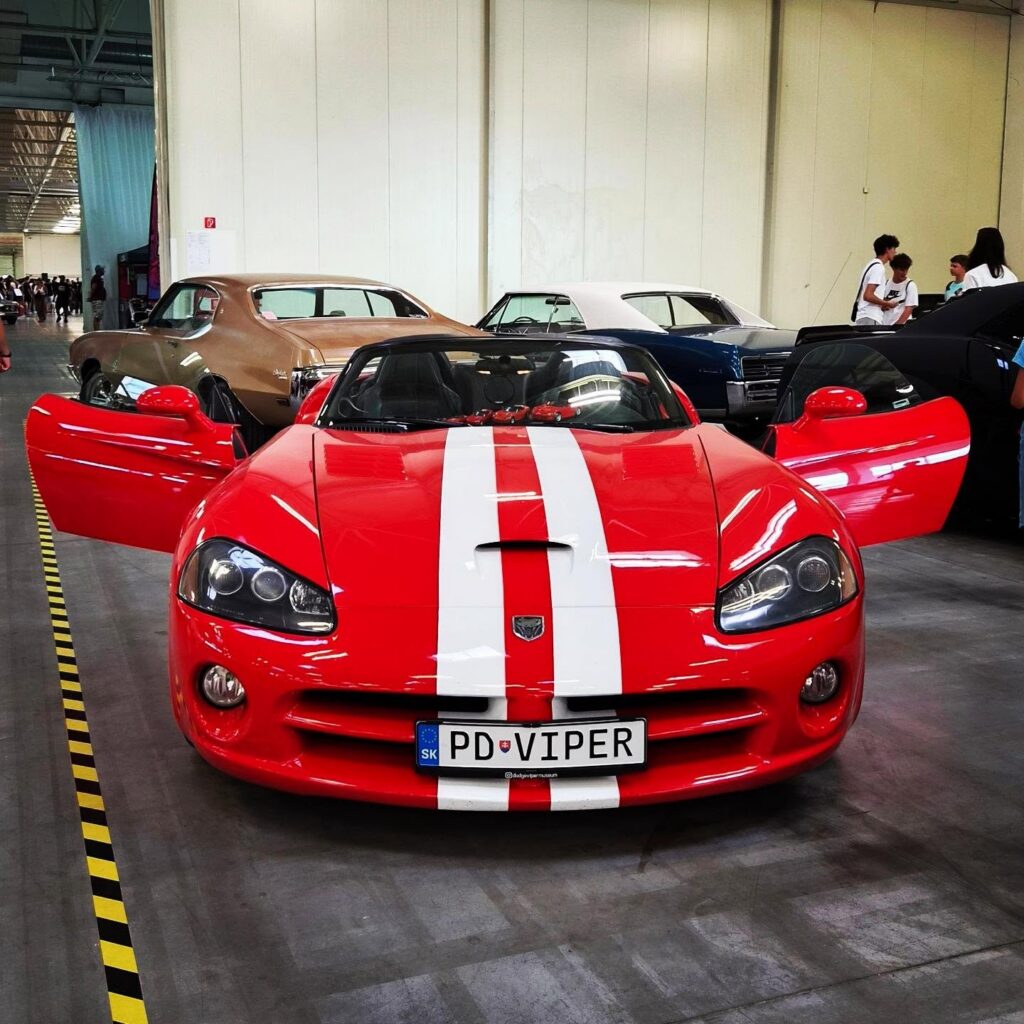 Dodge Viper SRT10